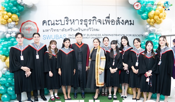 บรรยากาศงานแสดงความยินดีกับบัณฑิต คณะบริหารธุรกิจเพื่อสังคม (Graduation Reception) ประจำปีการศึกษา 2567 และการฝึกซ้อมย่อย ครั้งที่ 1 เพื่อร่วมแสดงความยินดีและสร้างความประทับใจให้กับบัณฑิต