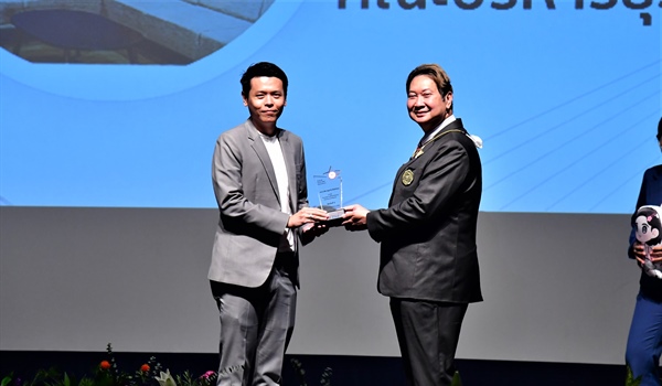 คณะบริหารธุรกิจเพื่อสังคมได้รับโล่รางวัล โครงการวิชาการระดับชาติ "มศว วิจัย" และวันนักวิจัย ประจำปี 2566